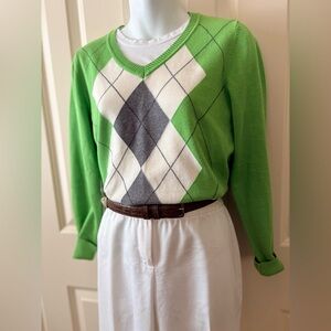 St. John's Bay Green Argyle V-Neck Sweater, size med/p